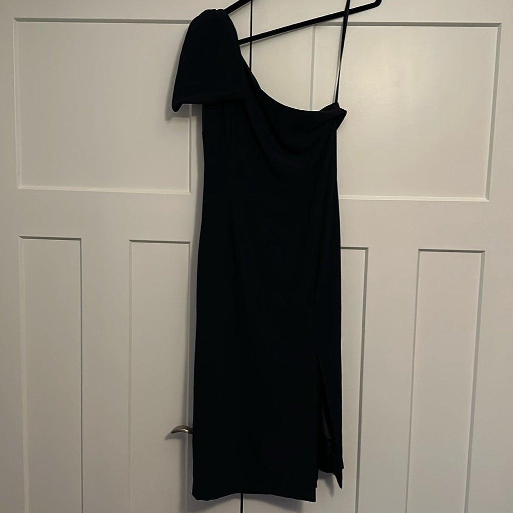Gianni Bini size 10 blue one shoulder dress navy blue